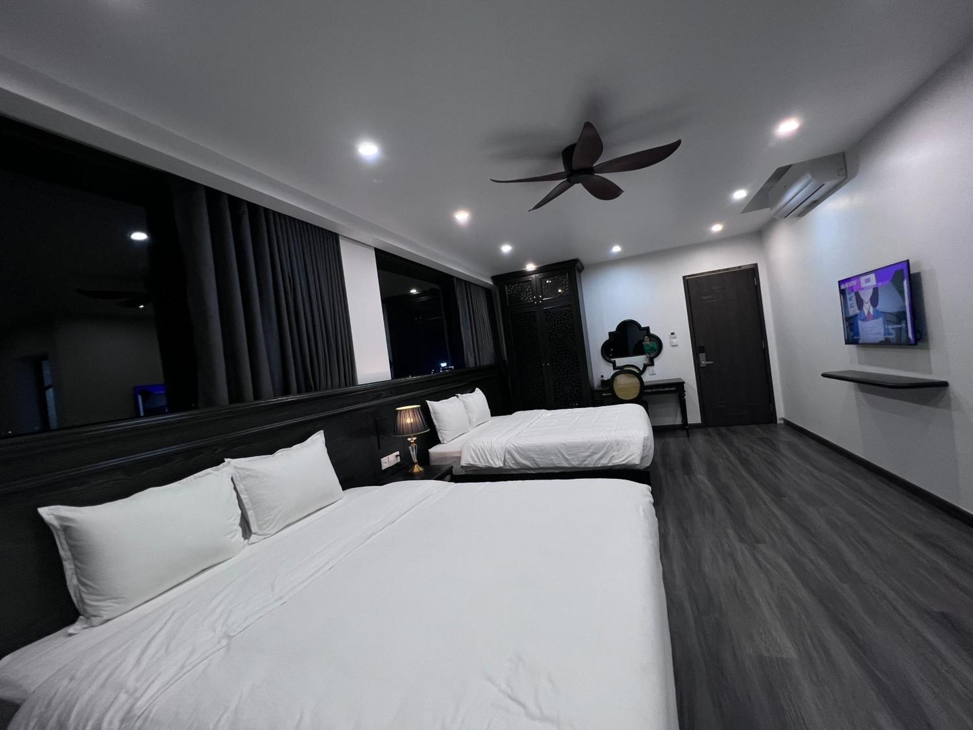 Lotus Hotel ニンビン エクステリア 写真